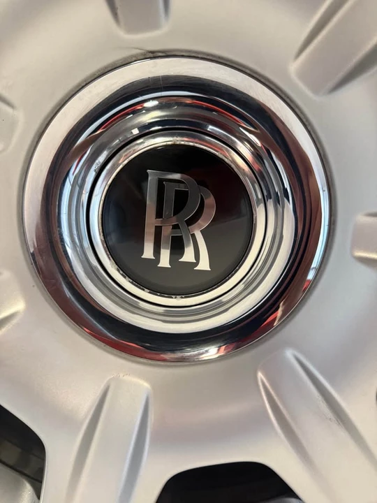 2010 Rolls-Royce Ghost 1st Gen - Image 3 of 4
