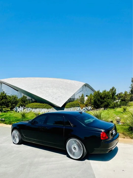 2012 Rolls-Royce Ghost - Image 3 of 10