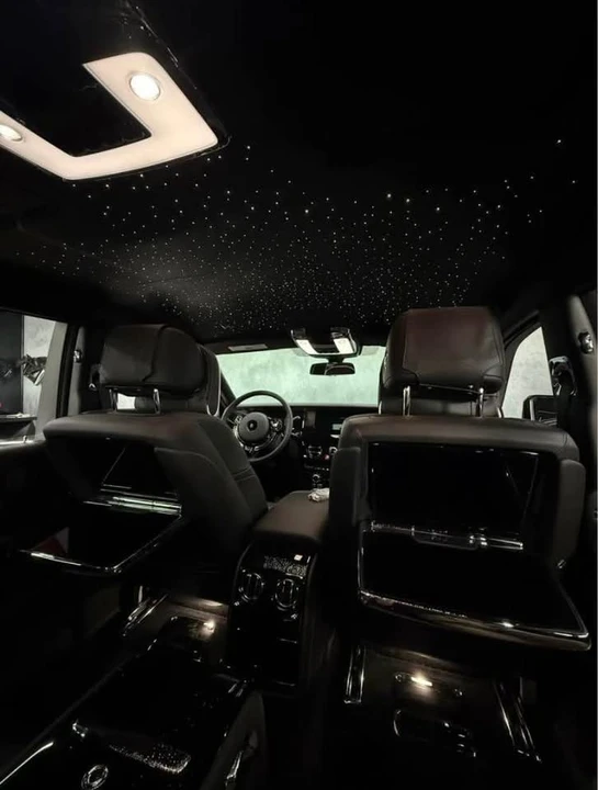 2026 Rolls-Royce Phantom VIII - Image 2 of 5
