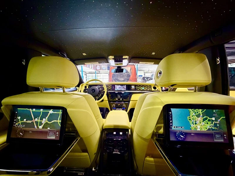 2022 Rolls-Royce Phantom VIII - Image 19 of 20