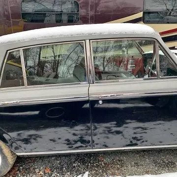1975 Rolls-Royce Silver Shadow