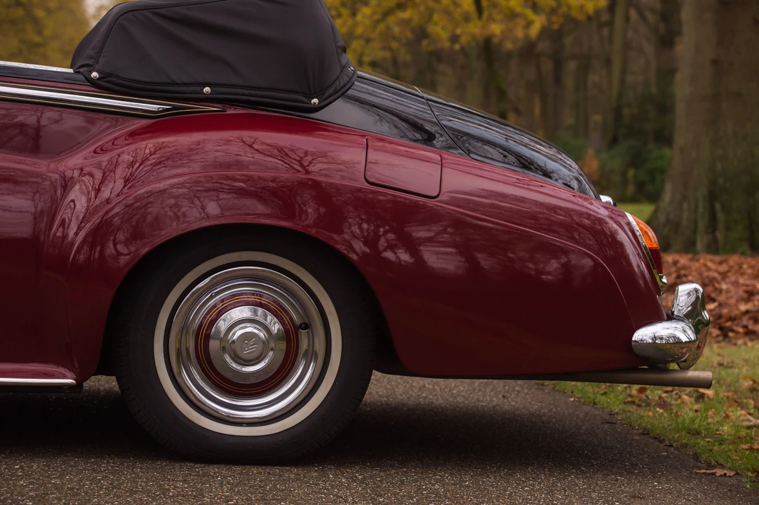Rolls-Royce Silver Cloud III - Image 15 of 18