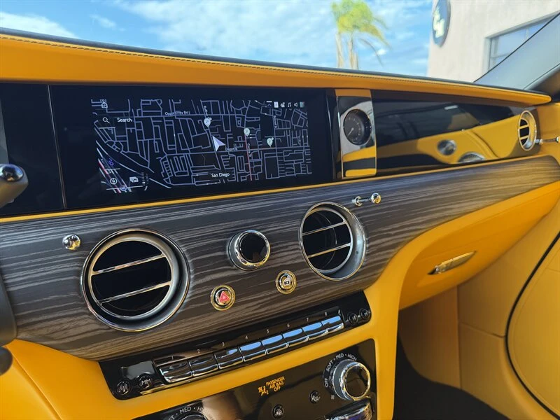 2024 Rolls-Royce Spectre - Image 17 of 22