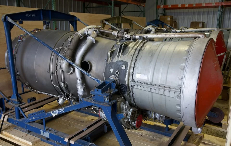 2012 Parts & Memorabilia Engines - Image 2 of 5