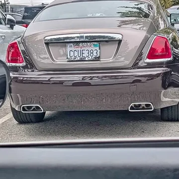 Rolls-Royce Wraith Two-Tone Coupe