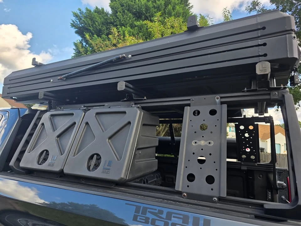 Parts & Memorabilia Trailers - Image 2 of 6