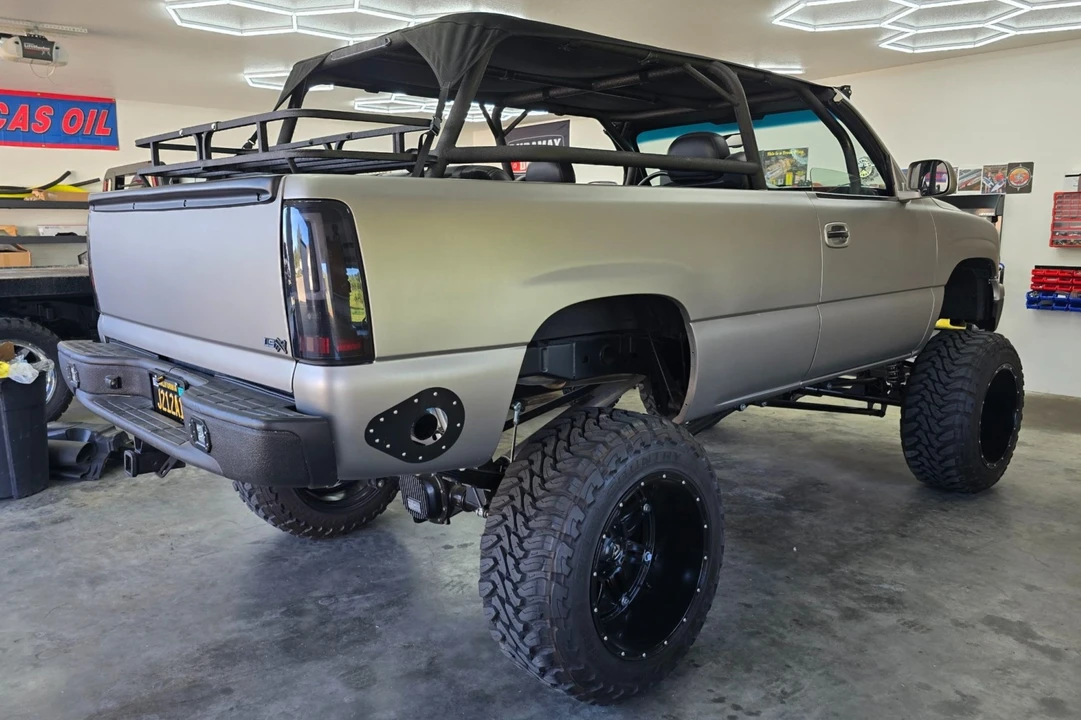 1999 Chevrolet Silverado 1st Gen - Image 2 of 9