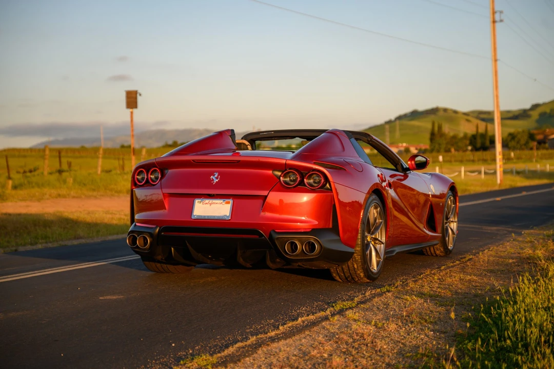 2022 Ferrari 812 GTS - Image 30 of 31