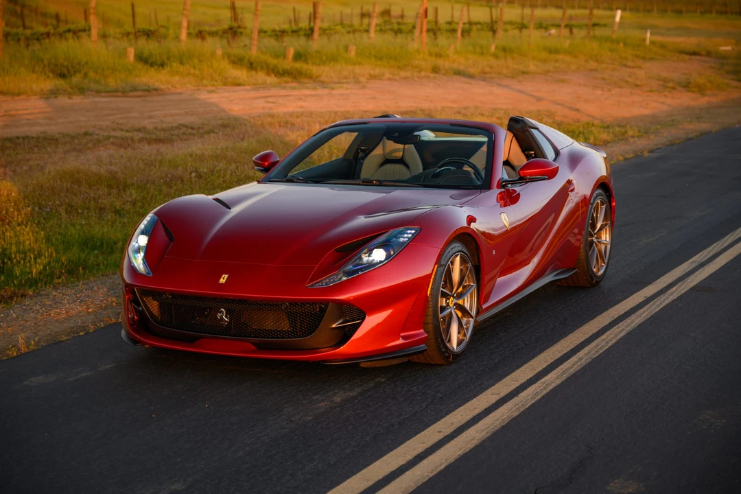 2022 Ferrari 812 GTS - Image 5 of 31