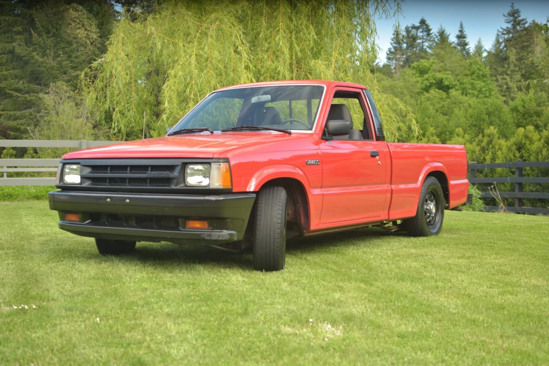 1990 Mazda B Series 4th Gen - Image 2 of 31