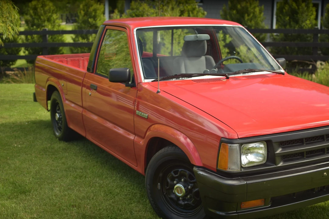 1990 Mazda B Series 4th Gen - Image 9 of 31