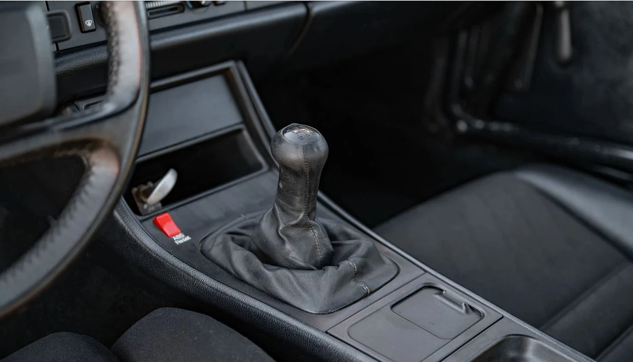 1988 Porsche 944 Turbo - Image 8 of 13