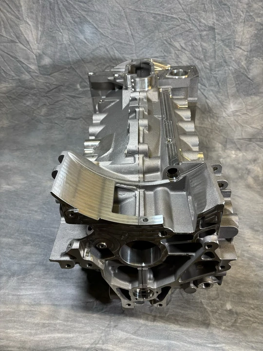 Parts & Memorabilia Engines - Image 27 of 31