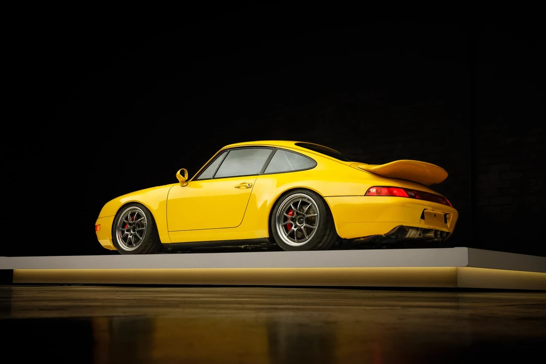 1995 Porsche 993 Carrera 4 - Image 20 of 31