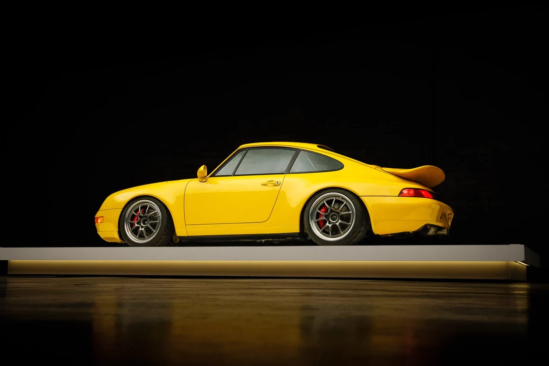 1995 Porsche 993 Carrera 4 - Image 19 of 31