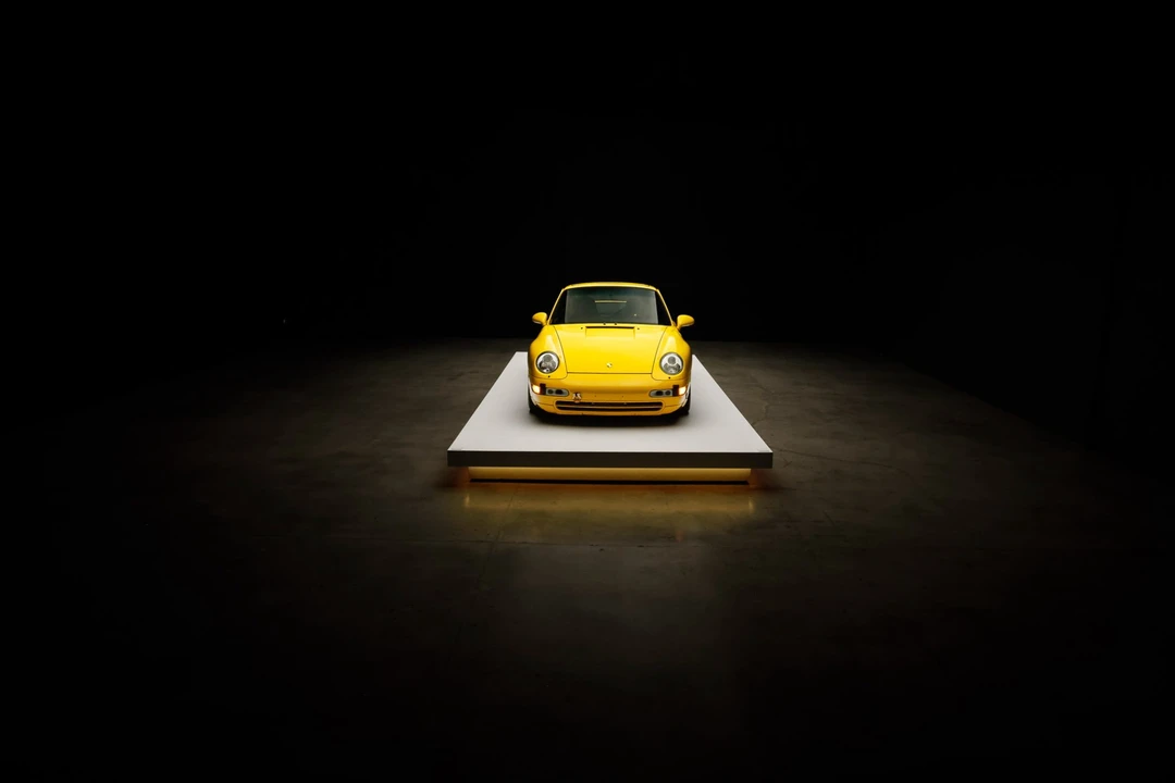 1995 Porsche 993 Carrera 4 - Image 2 of 31