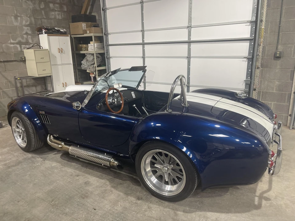 Shelby Cobra Replica - Image 18 of 31