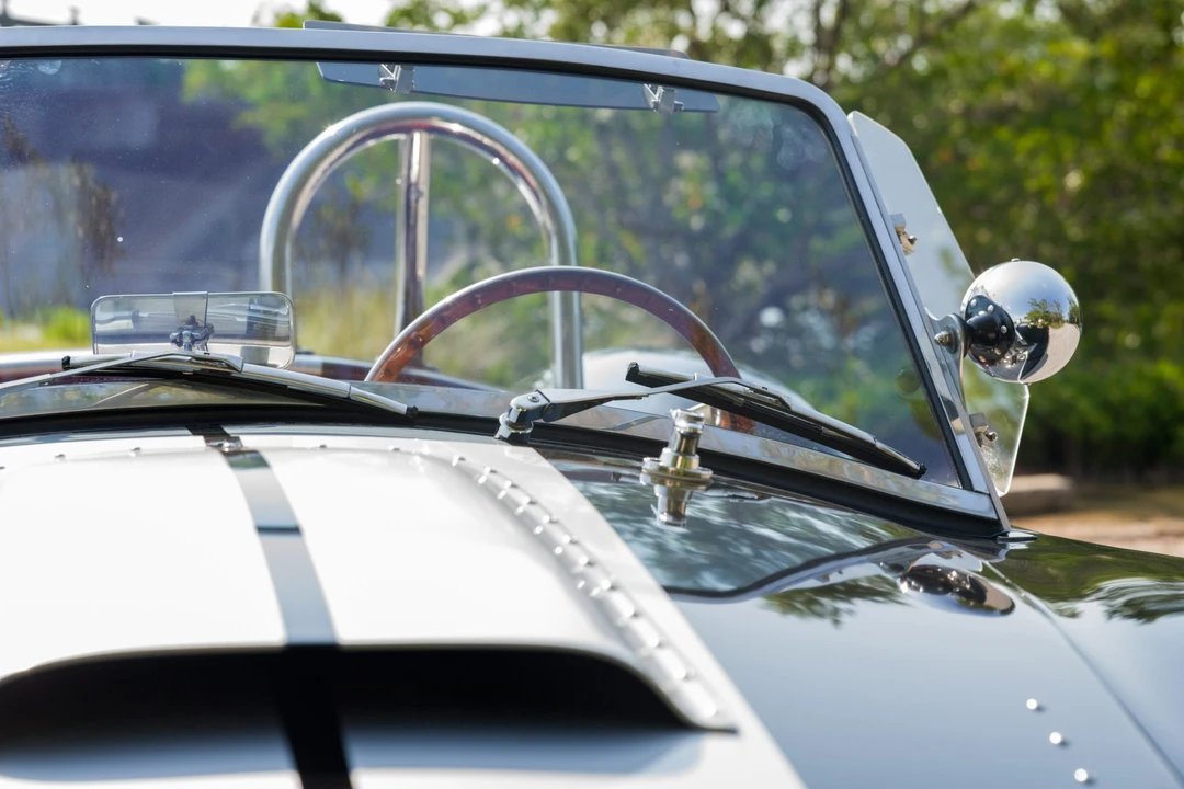 Shelby Cobra Replica - Image 28 of 31