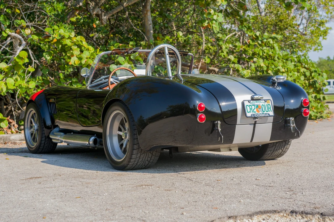 Shelby Cobra Replica - Image 7 of 31