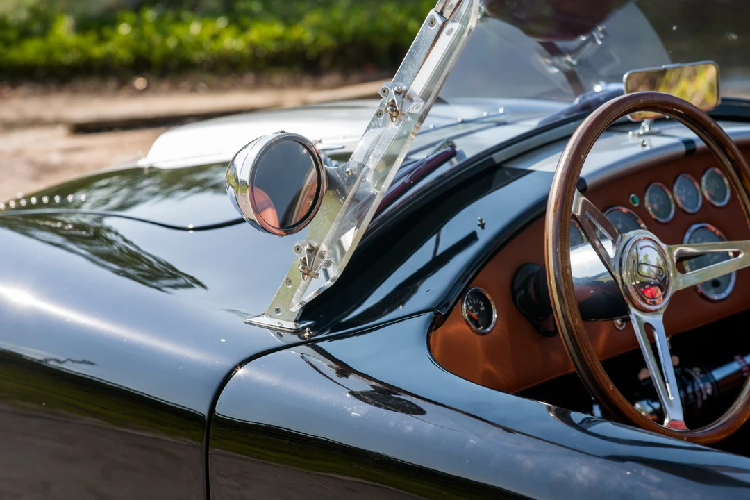 Shelby Cobra Replica - Image 24 of 31