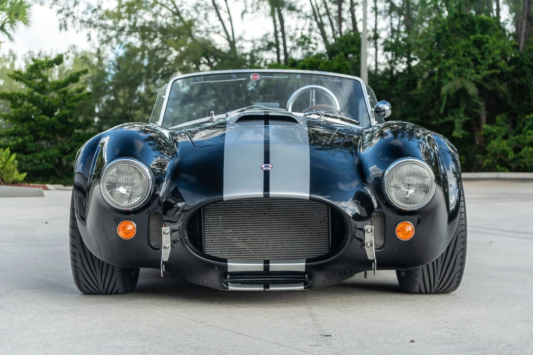 Shelby Cobra Replica - Image 16 of 31