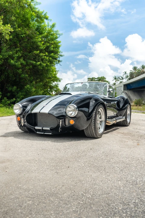 Shelby Cobra Replica - Image 3 of 31