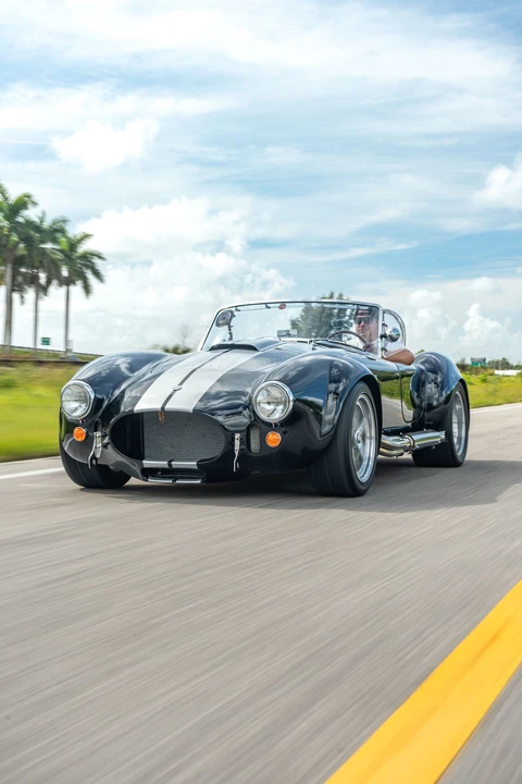 Shelby Cobra Replica - Image 19 of 31