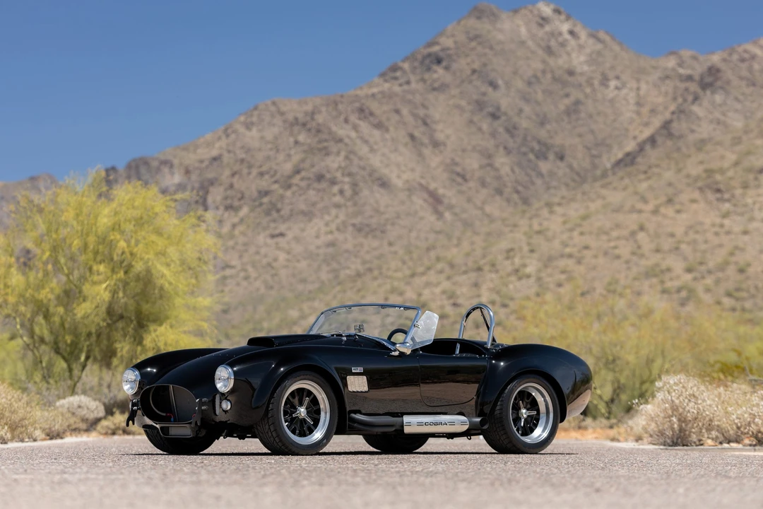 Shelby Cobra Replica - Image 3 of 31