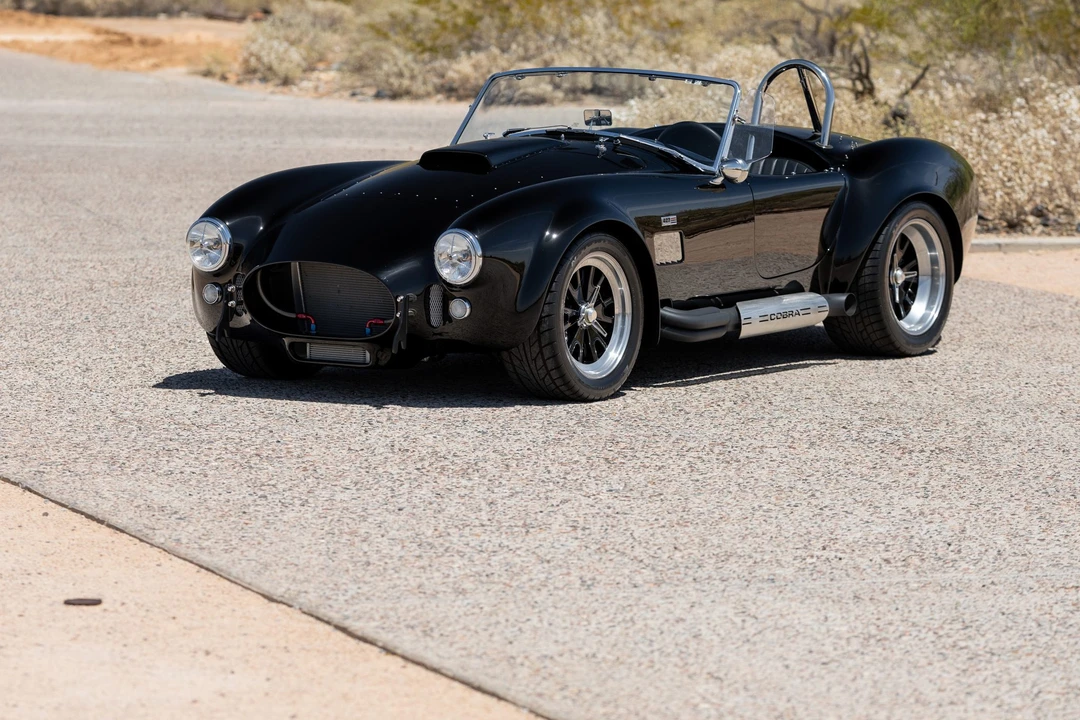 Shelby Cobra Replica - Image 24 of 31
