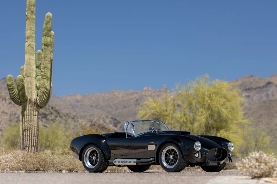 Shelby Cobra Replica - Image 19 of 31