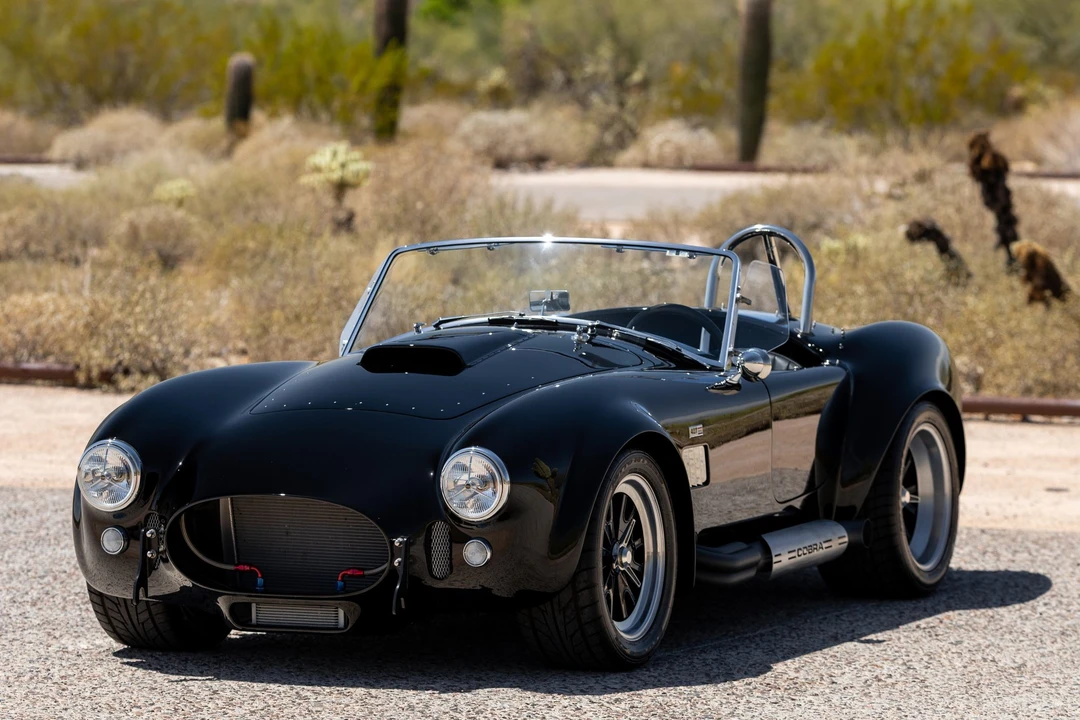 Shelby Cobra Replica - Image 22 of 31