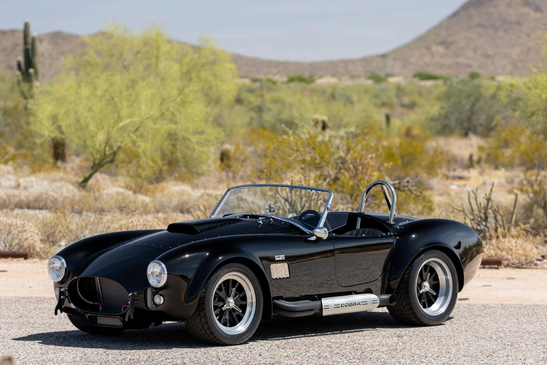 Shelby Cobra Replica - Image 25 of 31