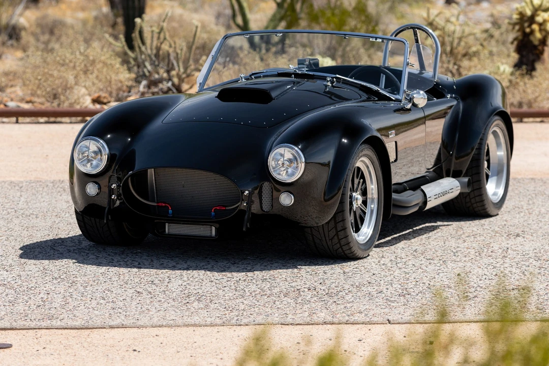 Shelby Cobra Replica - Image 23 of 31