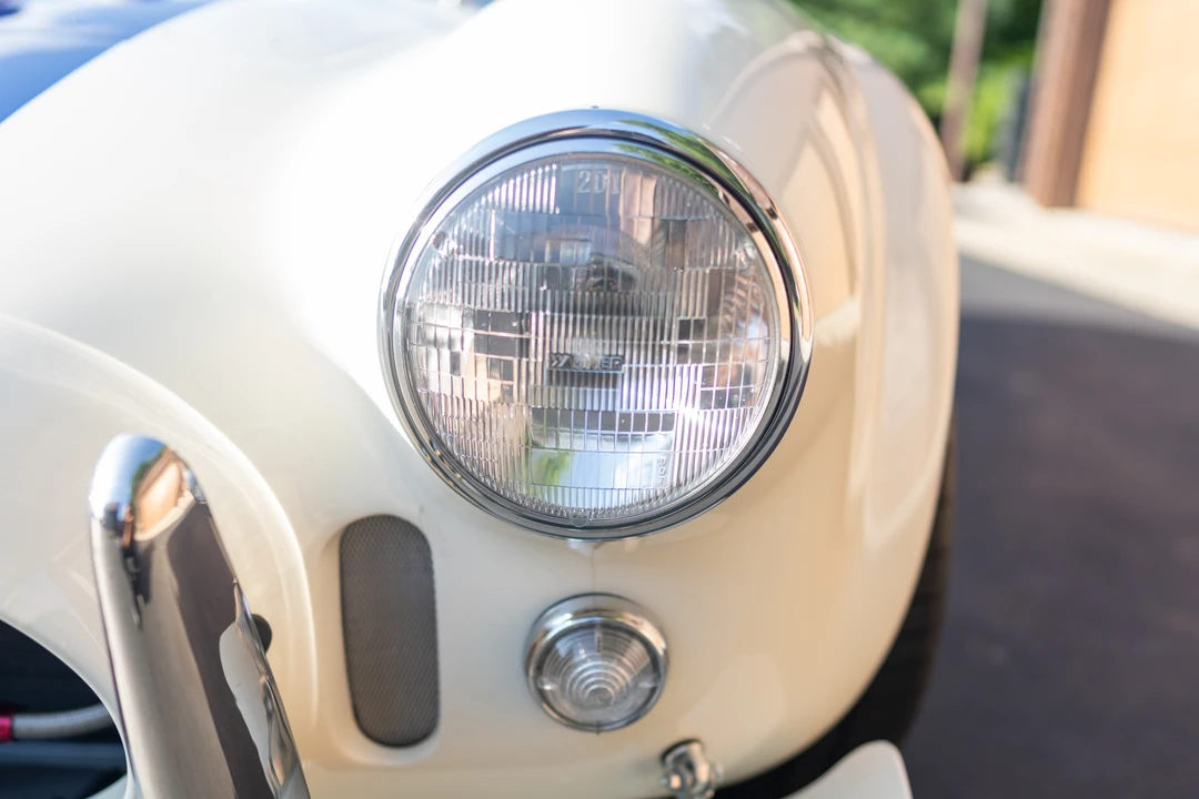 2003 Superformance - Image 19 of 31