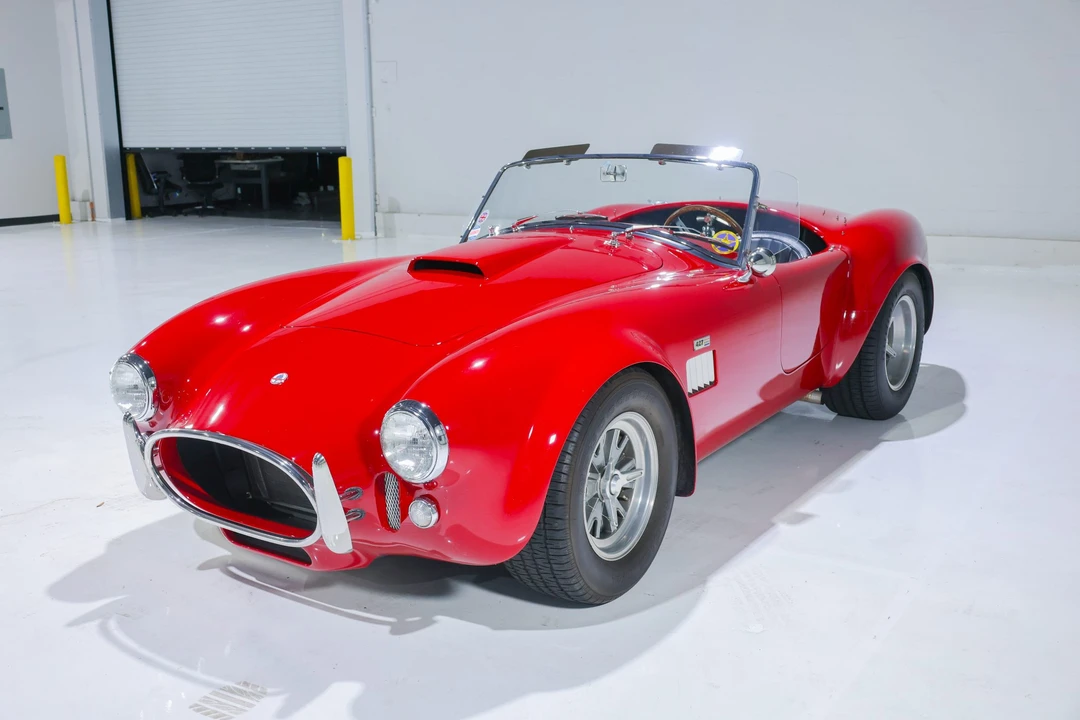 Shelby Cobra Replica - Image 12 of 31