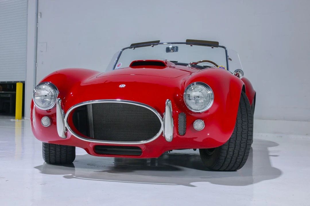 Shelby Cobra Replica - Image 18 of 31
