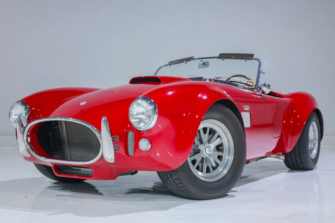 Shelby Cobra Replica - Image 17 of 31