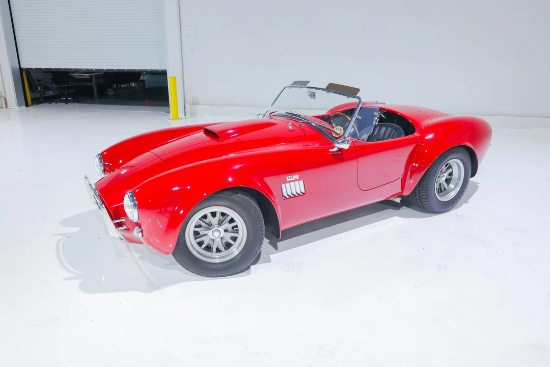 Shelby Cobra Replica - Image 4 of 31