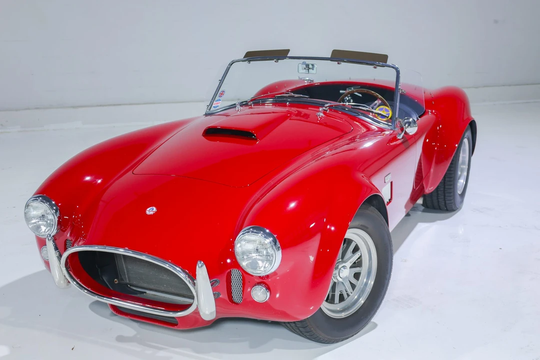 Shelby Cobra Replica - Image 16 of 31