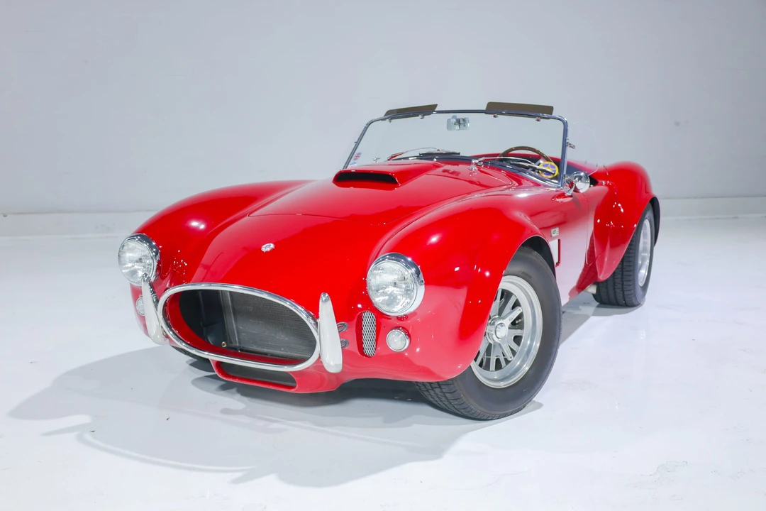 Shelby Cobra Replica - Image 15 of 31