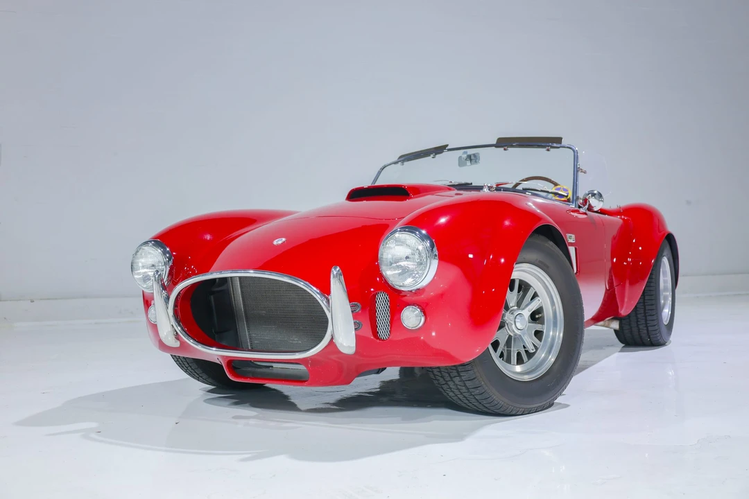 Shelby Cobra Replica - Image 14 of 31