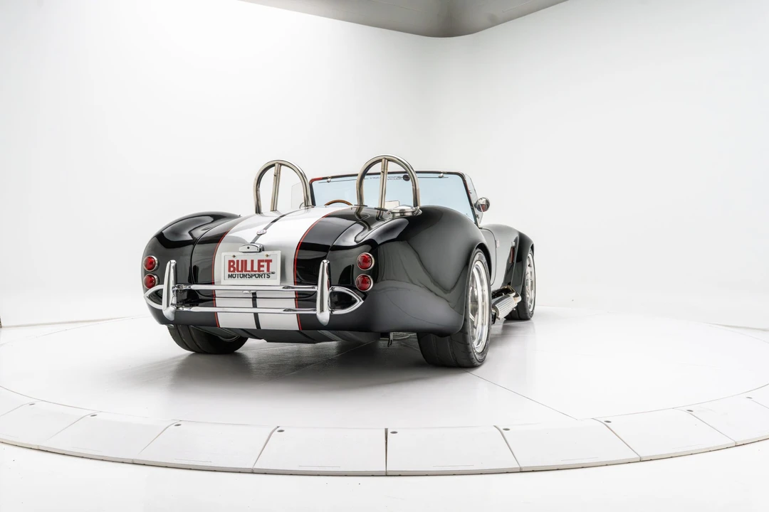 Shelby Cobra Replica - Image 23 of 31