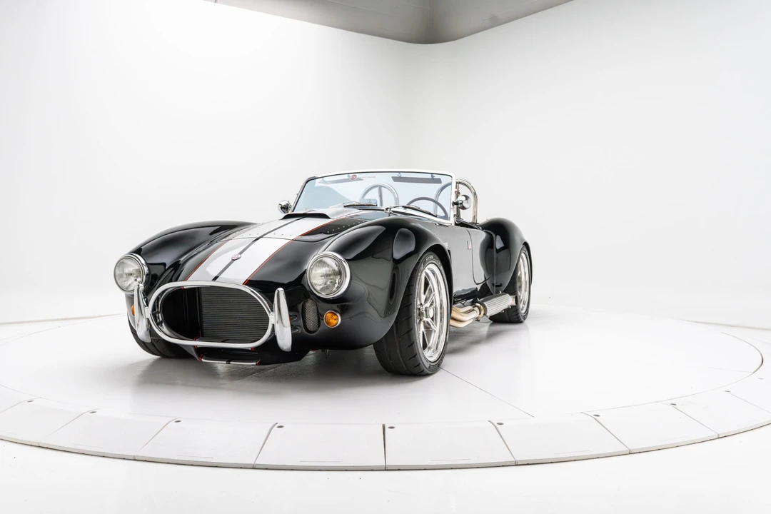 Shelby Cobra Replica - Image 5 of 31