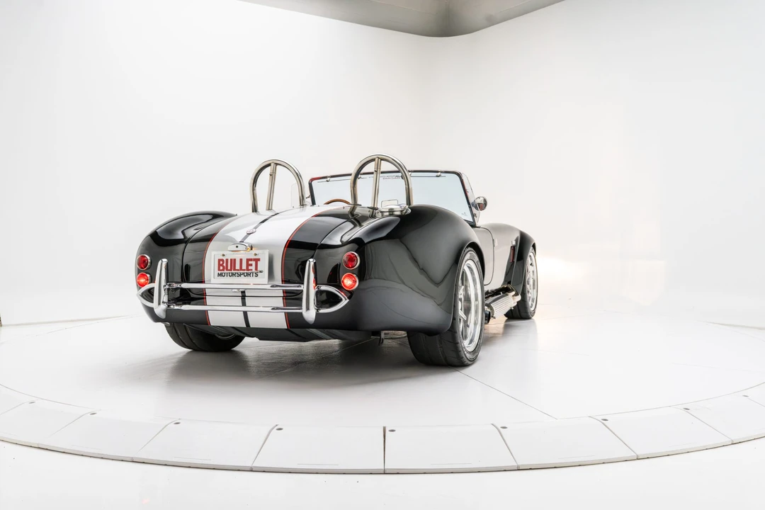 Shelby Cobra Replica - Image 24 of 31