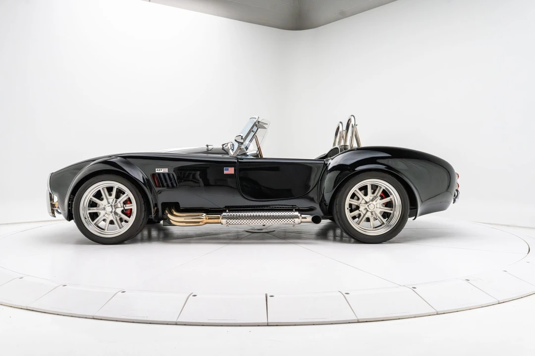 Shelby Cobra Replica - Image 10 of 31