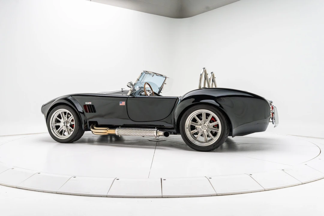 Shelby Cobra Replica - Image 12 of 31