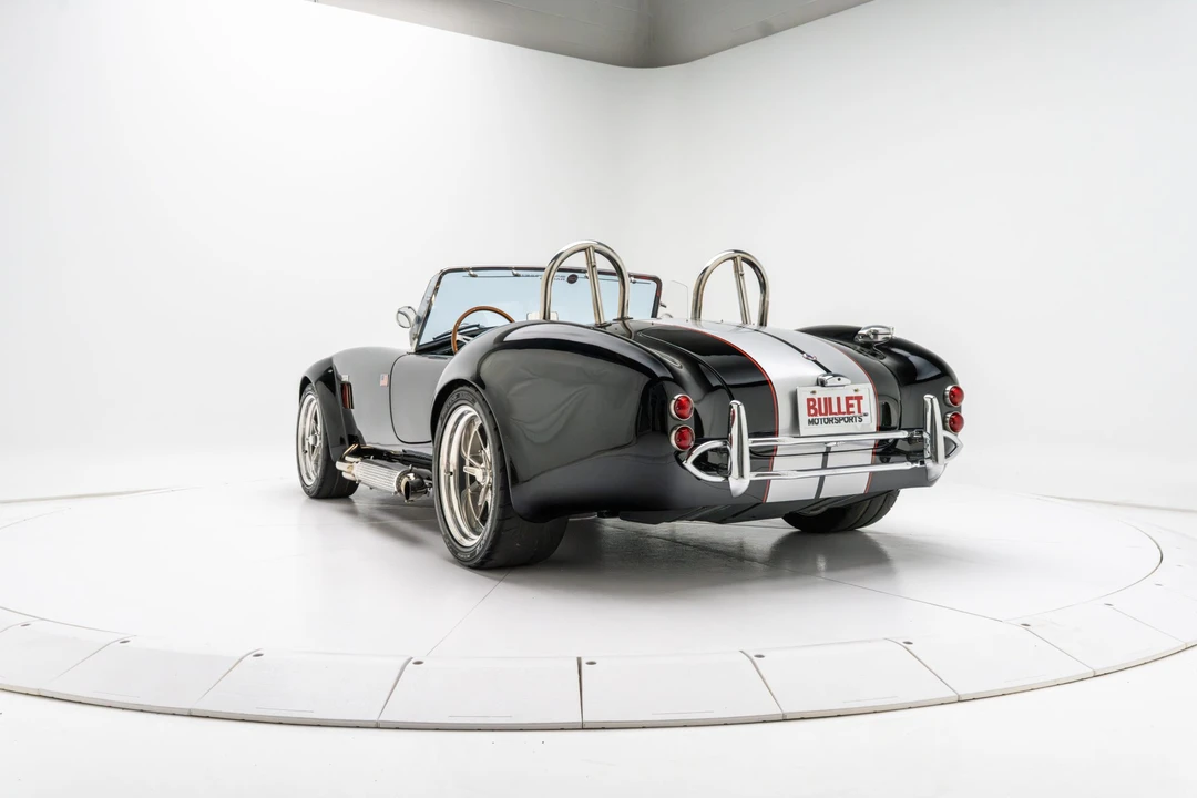 Shelby Cobra Replica - Image 16 of 31