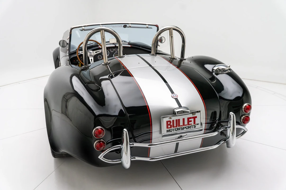 Shelby Cobra Replica - Image 17 of 31