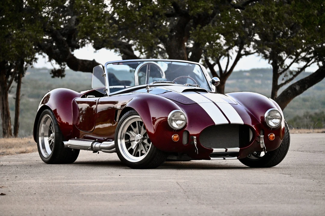 Shelby Cobra Replica - Image 12 of 31