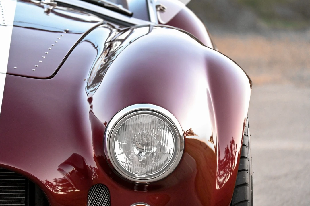 Shelby Cobra Replica - Image 28 of 31